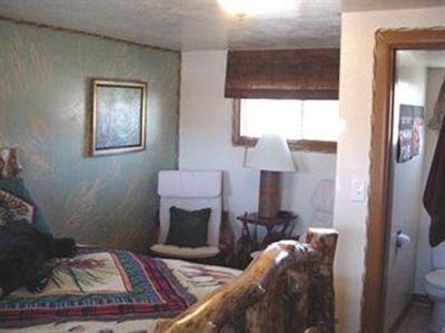фото отеля Cowboy Country Inn