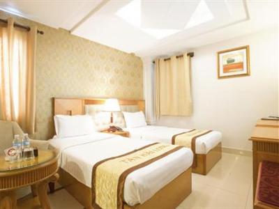 фото отеля Tan Hai Long Hotel 3