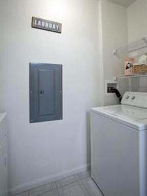 фото отеля Sunshine Suites La Jolla
