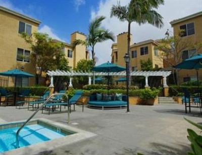 фото отеля Sunshine Suites La Jolla
