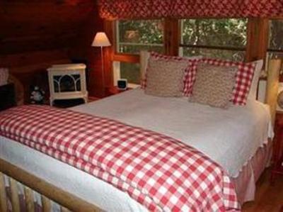 фото отеля Elliot House Bed & Breakfast