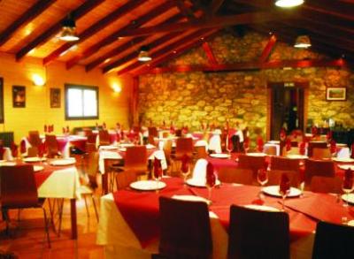 фото отеля Hostal las Rocas