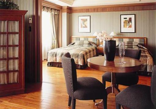 фото отеля Forest Inn Showakan