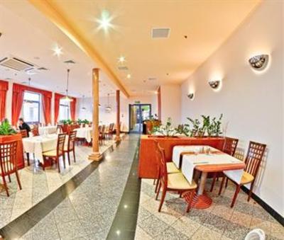 фото отеля Hotel 500 Strykow