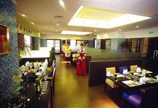 фото отеля Rong Qiao Hotel