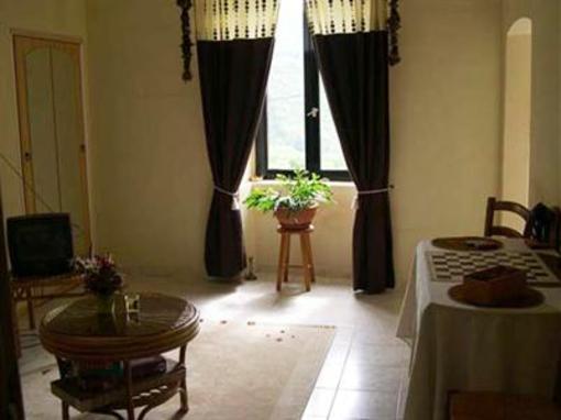 фото отеля Villa Issiates