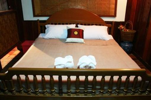 фото отеля PuRana Guesthouse at Nan