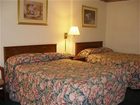 фото отеля Red Carpet Inn Hillsville