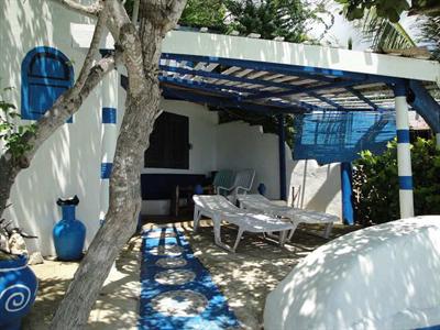 фото отеля Casa de La Playa Resort Larena