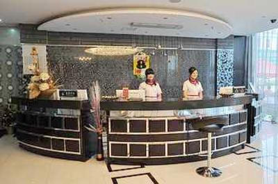 фото отеля Super 8 Hotel Yinchuan Qirong Qing He Bei Jie