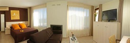 фото отеля Hotel Ses Arrels Vall-Llobrega