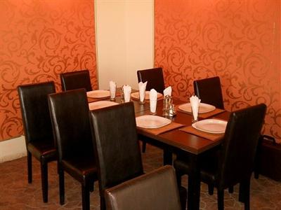 фото отеля Flamingo Hostel Pitesti