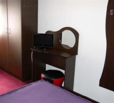 фото отеля Flamingo Hostel Pitesti