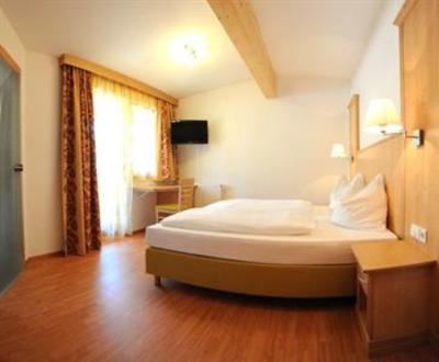фото отеля Aktiv Hotel Karnia