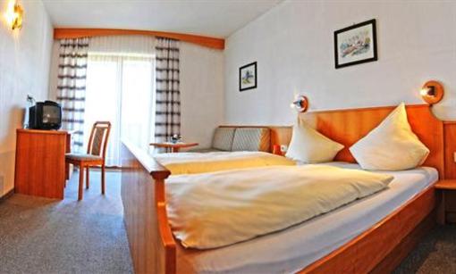 фото отеля Aktiv Hotel Karnia