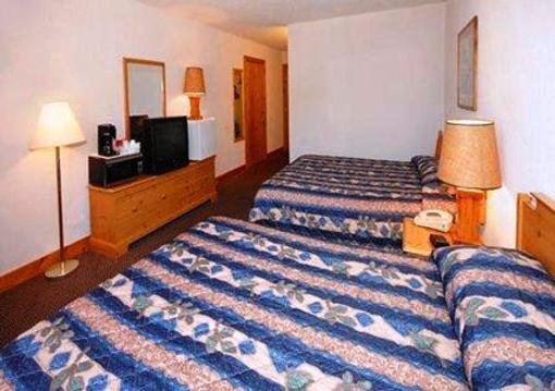 фото отеля Econo Lodge Inn & Suites Au Gres