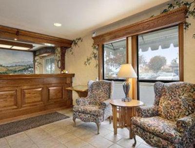 фото отеля Travelodge Lemoore