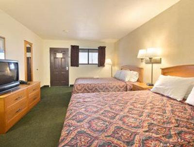фото отеля Travelodge Lemoore
