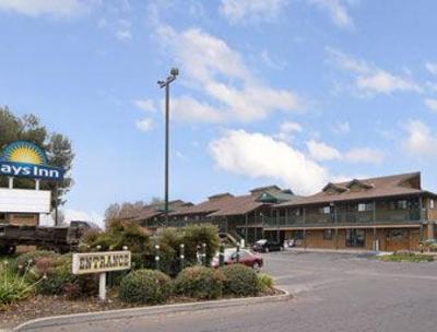 фото отеля Travelodge Lemoore