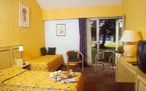 фото отеля Logis Le Relais Fleuri