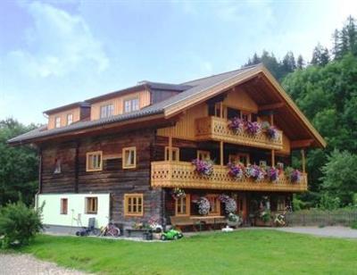 фото отеля Bauernhof Hacklbauer Apartment Altenmarkt im Pongau
