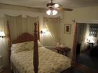 фото отеля Mount Greylock Inn