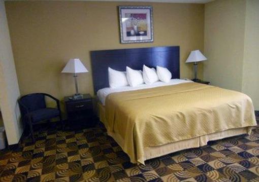 фото отеля Quality Inn Brunswick (Ohio)