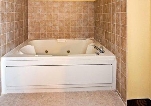 фото отеля Quality Inn Brunswick (Ohio)