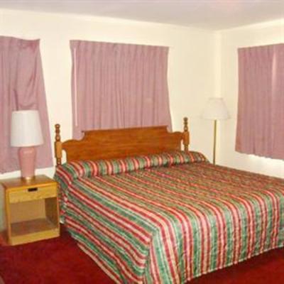фото отеля Regal Inn Clayton