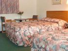 фото отеля Regal Inn Clayton