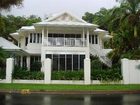 фото отеля Trinity On The Esplanade Villas Cairns
