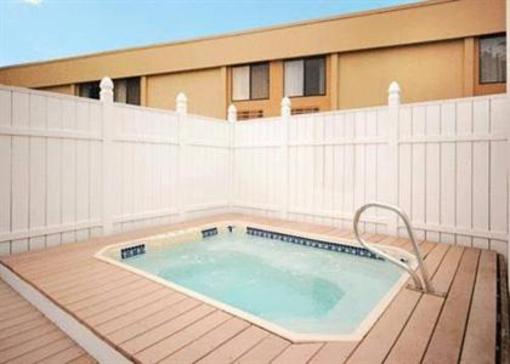 фото отеля Quality Inn Smithfield