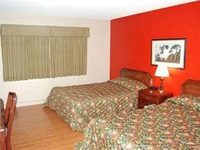 Royal Pagoda Motel