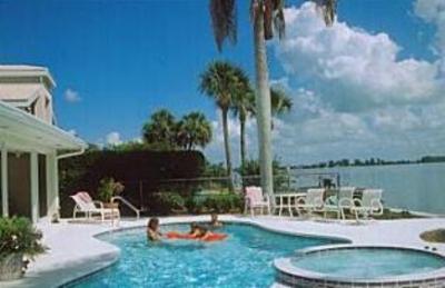 фото отеля Gulfcoast Holiday Homes - New Port Richey Hudson