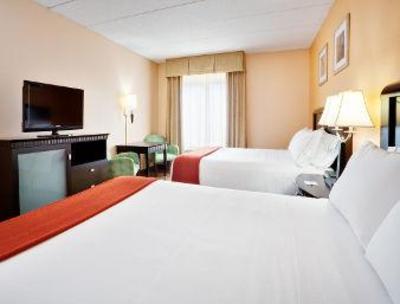 фото отеля Baymont Inn & Suites East Windsor