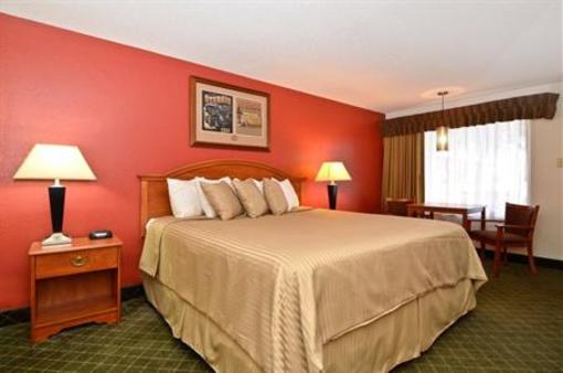фото отеля Best Western Sturgis Inn