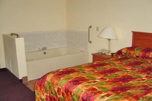 фото отеля Hometown Inn & Suites Schererville