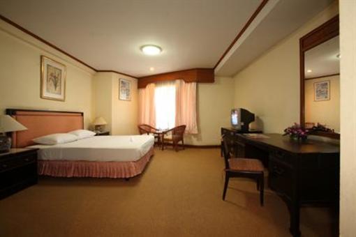 фото отеля The Royal Diamond Hotel Phetchaburi