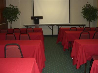 фото отеля Holiday Inn Express Brentwood
