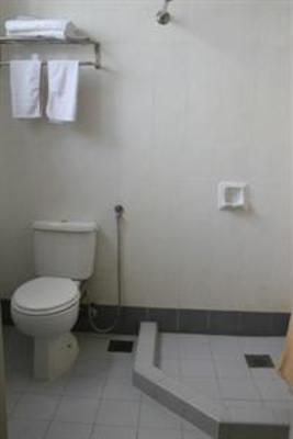 фото отеля The Jetty Suites Apartment