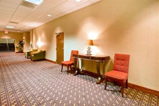 фото отеля Garden Plaza Hotel and Suites