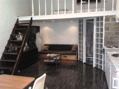 фото отеля Gallery Stay Apartments