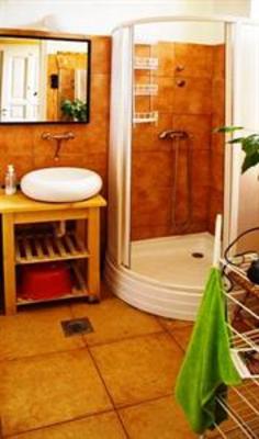 фото отеля Gallery Stay Apartments
