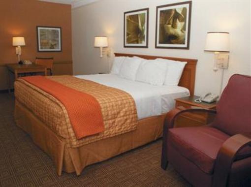 фото отеля La Quinta Inn San Antonio I-35 N. at Rittiman Road