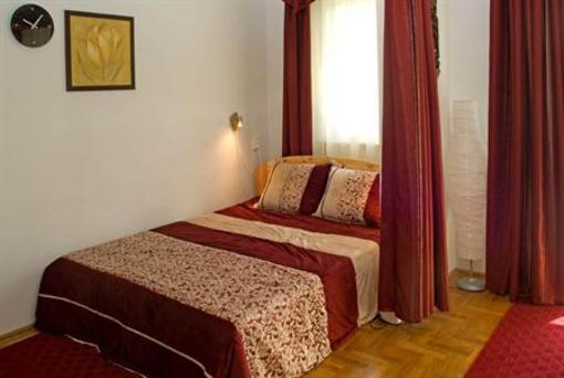 фото отеля Family Buda Apartman