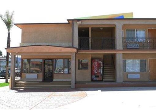 фото отеля Rodeway Inn & Suites Pacific Coast Highway
