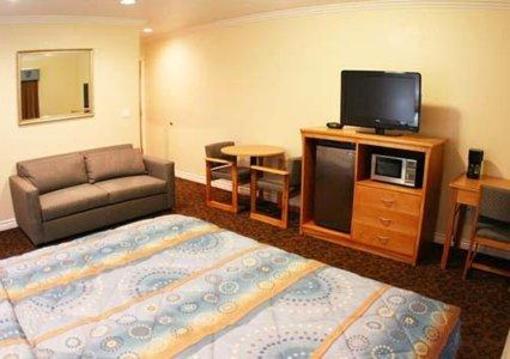 фото отеля Rodeway Inn & Suites Pacific Coast Highway