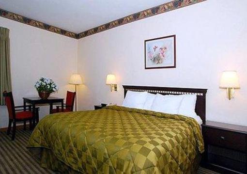 фото отеля Comfort Inn Lenexa