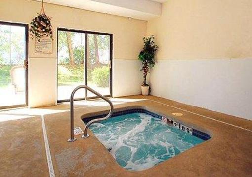 фото отеля Comfort Inn Lenexa