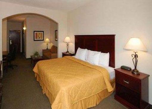 фото отеля Comfort Inn & Suites Market Center